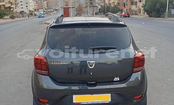 Buy Used Volkswagen Santana Black Car in al-'Ara'ish in Tangier-Tetouan Buy Used Volkswagen Santana Black Car in al-'Ara'ish in Tangier-Tetouan