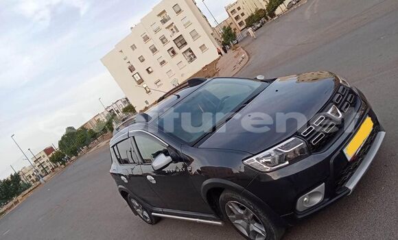 Buy Used Volkswagen Santana Black Car in al-'Ara'ish in Tangier-Tetouan Buy Used Volkswagen Santana Black Car in al-'Ara'ish in Tangier-Tetouan