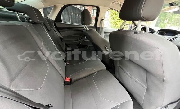 Buy Used Ford Focus Black Car in al-'Ara'ish in Tangier-Tetouan Buy Used Ford Focus Black Car in al-'Ara'ish in Tangier-Tetouan