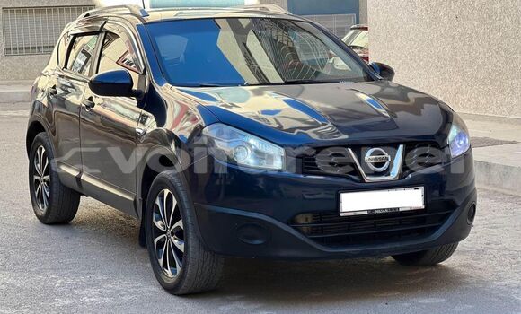 Acheter Occasion Voiture Nissan Qashqai Black à al-Arwi, Oriental Acheter Occasion Voiture Nissan Qashqai Black à al-Arwi, Oriental