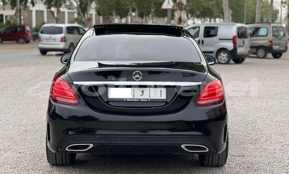Buy Used Mercedes-Benz C-klasse Black Car in al-Arwi in Oriental Buy Used Mercedes-Benz C-klasse Black Car in al-Arwi in Oriental