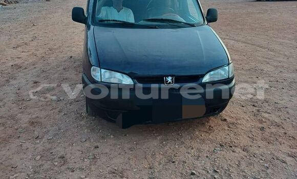 Acheter Occasion Voiture Peugeot Partner Black à al-Arwi, Oriental Acheter Occasion Voiture Peugeot Partner Black à al-Arwi, Oriental