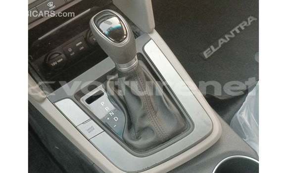 Acheter Import Voiture Hyundai Elantra Noir à Import - Dubai, Agadir Acheter Import Voiture Hyundai Elantra Noir à Import - Dubai, Agadir