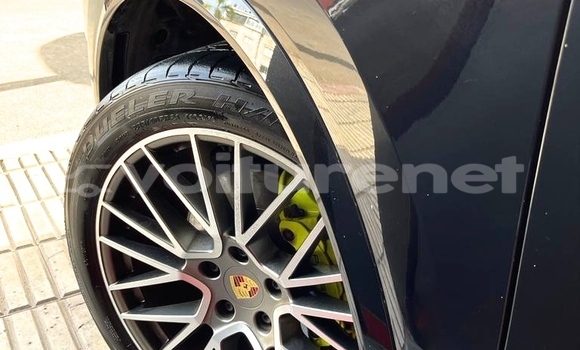 اشتري مستعمل Porsche Cayenne Black سيارة في ad-Dar-al-Bayda في Casablanca اشتري مستعمل Porsche Cayenne Black سيارة في ad-Dar-al-Bayda في Casablanca