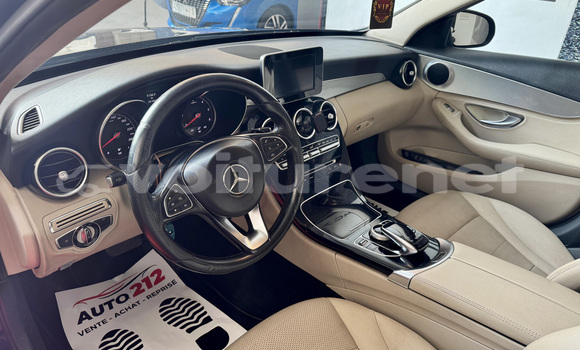 اشتري مستعمل Mercedes-Benz C-klasse Blue سيارة في ad-Dar-al-Bayda في Casablanca اشتري مستعمل Mercedes-Benz C-klasse Blue سيارة في ad-Dar-al-Bayda في Casablanca