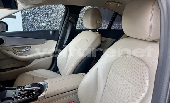 اشتري مستعمل Mercedes-Benz C-klasse Blue سيارة في ad-Dar-al-Bayda في Casablanca اشتري مستعمل Mercedes-Benz C-klasse Blue سيارة في ad-Dar-al-Bayda في Casablanca