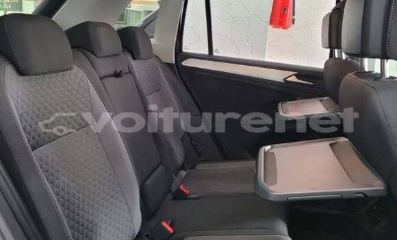 Buy Used Volkswagen Tiguan Black Car in ar-Ribat in Rabat-Sale-Zammour-Zaer Buy Used Volkswagen Tiguan Black Car in ar-Ribat in Rabat-Sale-Zammour-Zaer
