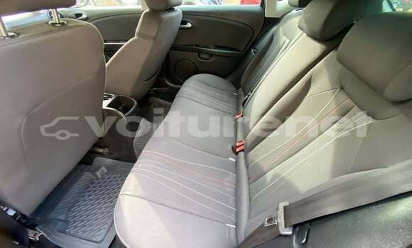 Buy Used SEAT Leon Silver Car in ar-Ribat in Rabat-Sale-Zammour-Zaer Buy Used SEAT Leon Silver Car in ar-Ribat in Rabat-Sale-Zammour-Zaer