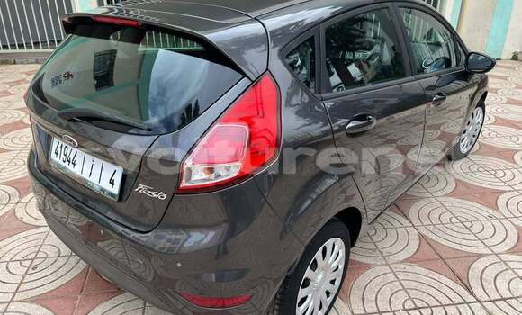 Buy Used Ford Fiesta Black Car in ar-Ribat in Rabat-Sale-Zammour-Zaer Buy Used Ford Fiesta Black Car in ar-Ribat in Rabat-Sale-Zammour-Zaer