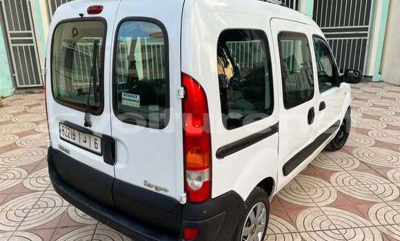 Buy Used Renault Kangoo White Car in ar-Ribat in Rabat-Sale-Zammour-Zaer Buy Used Renault Kangoo White Car in ar-Ribat in Rabat-Sale-Zammour-Zaer