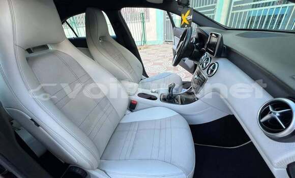 Buy Used Mercedes-Benz A-klasse Black Car in ar-Ribat in Rabat-Sale-Zammour-Zaer Buy Used Mercedes-Benz A-klasse Black Car in ar-Ribat in Rabat-Sale-Zammour-Zaer