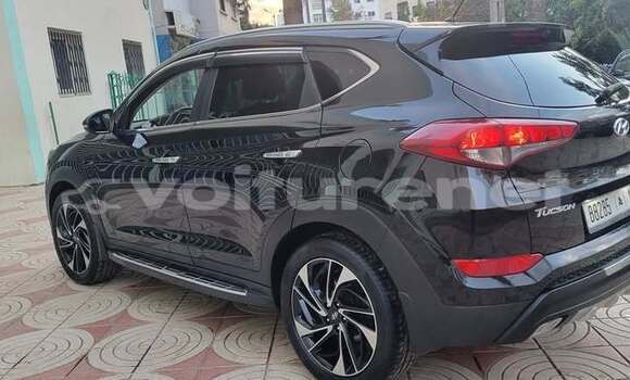 Buy Used Hyundai Tucson Black Car in ar-Ribat in Rabat-Sale-Zammour-Zaer Buy Used Hyundai Tucson Black Car in ar-Ribat in Rabat-Sale-Zammour-Zaer
