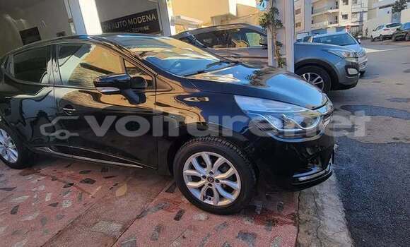Buy Used Renault Clio Black Car in ar-Ribat in Rabat-Sale-Zammour-Zaer Buy Used Renault Clio Black Car in ar-Ribat in Rabat-Sale-Zammour-Zaer