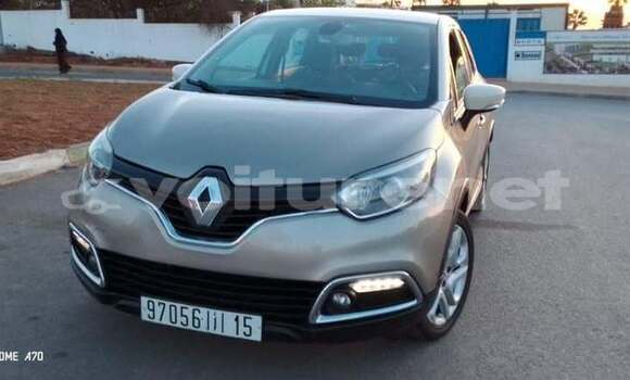 Buy Used Renault Captur Silver Car in ar-Ribat in Rabat-Sale-Zammour-Zaer