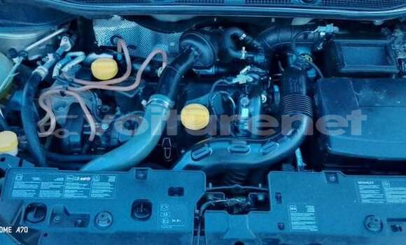 Buy Used Renault Captur Silver Car in ar-Ribat in Rabat-Sale-Zammour-Zaer Buy Used Renault Captur Silver Car in ar-Ribat in Rabat-Sale-Zammour-Zaer