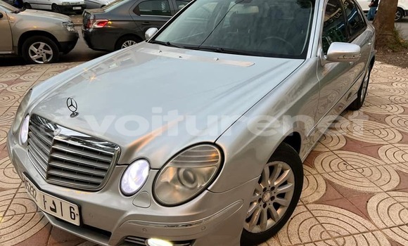 Buy Used Mercedes-Benz C-klasse Silver Car in ar-Ribat in Rabat-Sale-Zammour-Zaer Buy Used Mercedes-Benz C-klasse Silver Car in ar-Ribat in Rabat-Sale-Zammour-Zaer