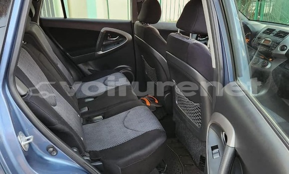 Buy Used Toyota RAV4 Blue Car in ar-Ribat in Rabat-Sale-Zammour-Zaer Buy Used Toyota RAV4 Blue Car in ar-Ribat in Rabat-Sale-Zammour-Zaer