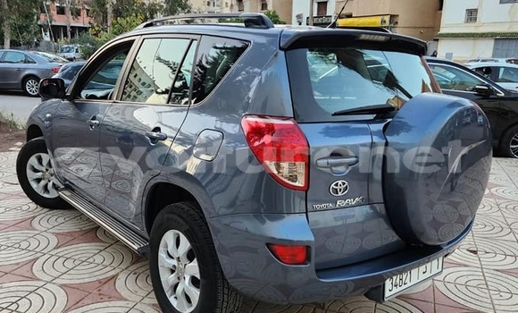 Buy Used Toyota RAV4 Blue Car in ar-Ribat in Rabat-Sale-Zammour-Zaer Buy Used Toyota RAV4 Blue Car in ar-Ribat in Rabat-Sale-Zammour-Zaer