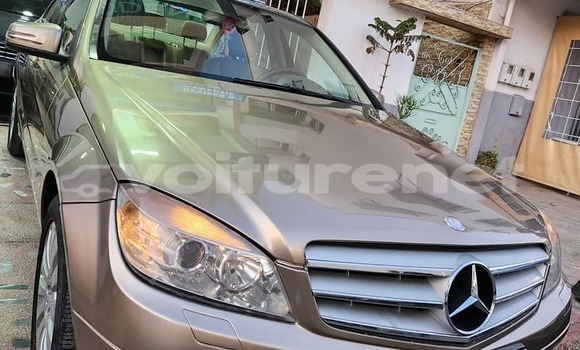 Buy Used Mercedes-Benz C-klasse Silver Car in ar-Ribat in Rabat-Sale-Zammour-Zaer Buy Used Mercedes-Benz C-klasse Silver Car in ar-Ribat in Rabat-Sale-Zammour-Zaer