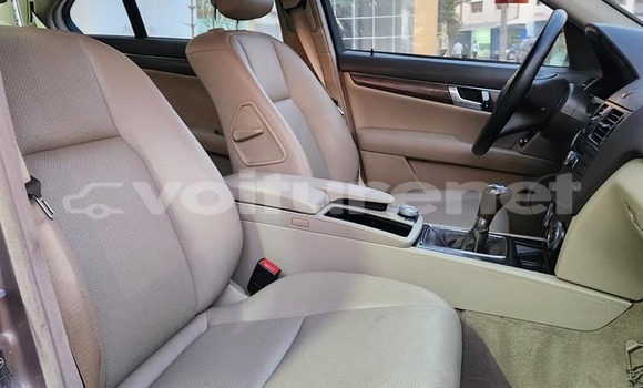 Buy Used Mercedes-Benz C-klasse Silver Car in ar-Ribat in Rabat-Sale-Zammour-Zaer Buy Used Mercedes-Benz C-klasse Silver Car in ar-Ribat in Rabat-Sale-Zammour-Zaer