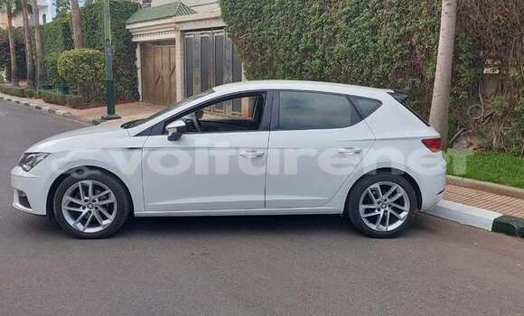Buy Used SEAT Leon White Car in ar-Ribat in Rabat-Sale-Zammour-Zaer Buy Used SEAT Leon White Car in ar-Ribat in Rabat-Sale-Zammour-Zaer