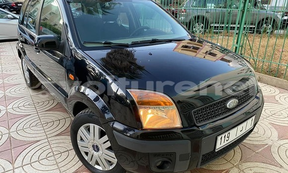 اشتري مستعمل Ford Fusion Black سيارة في ar-Ribat في Rabat-Sale-Zammour-Zaer