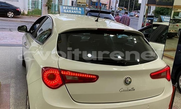 Buy Used Alfa Romeo 147 White Car in ar-Ribat in Rabat-Sale-Zammour-Zaer Buy Used Alfa Romeo 147 White Car in ar-Ribat in Rabat-Sale-Zammour-Zaer