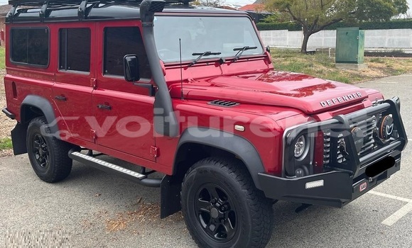 Acheter Occasion Voiture Land Rover Defender Red à ar-Ribat, Rabat-Sale-Zammour-Zaer