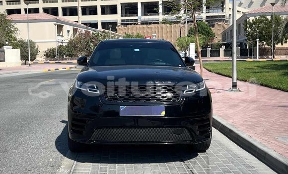 Buy Used Land Rover Range Rover Velar Black Car in ar-Ribat in Rabat-Sale-Zammour-Zaer Buy Used Land Rover Range Rover Velar Black Car in ar-Ribat in Rabat-Sale-Zammour-Zaer