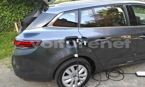 اشتري مستعمل Renault Megane Gris bleu سيارة في Tangier في Tangier-Tetouan اشتري مستعمل Renault Megane Gris bleu سيارة في Tangier في Tangier-Tetouan