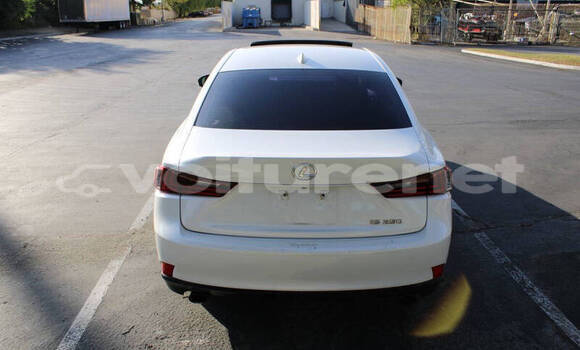 Buy Used Lexus IS White Car in ar-Ribat in Rabat-Sale-Zammour-Zaer Buy Used Lexus IS White Car in ar-Ribat in Rabat-Sale-Zammour-Zaer