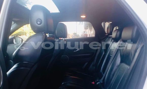 Acheter Occasion Voiture Land Rover Range Rover Evoque Blanc à ad-Dar-al-Bayda, Casablanca Acheter Occasion Voiture Land Rover Range Rover Evoque Blanc à ad-Dar-al-Bayda, Casablanca