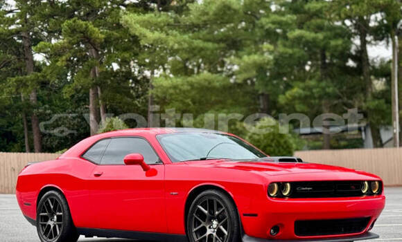 Buy Used Dodge Challenger Red Car in ar-Ribat in Rabat-Sale-Zammour-Zaer Buy Used Dodge Challenger Red Car in ar-Ribat in Rabat-Sale-Zammour-Zaer