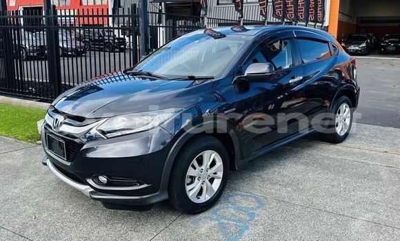 Acheter Occasion Voiture Honda Vezel Black à Bin Ansar, Oriental Acheter Occasion Voiture Honda Vezel Black à Bin Ansar, Oriental