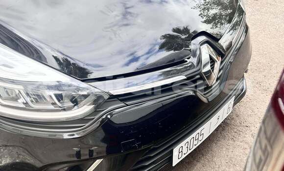 Buy Used Renault Clio 4 explore bva Black Car in ar-Ribat in Rabat-Sale-Zammour-Zaer Buy Used Renault Clio 4 explore bva Black Car in ar-Ribat in Rabat-Sale-Zammour-Zaer