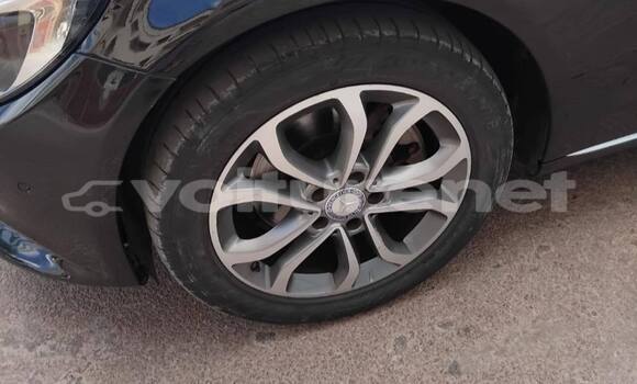 Buy Used Mercedes-Benz Classe c Black Car in ar-Ribat in Rabat-Sale-Zammour-Zaer Buy Used Mercedes-Benz Classe c Black Car in ar-Ribat in Rabat-Sale-Zammour-Zaer