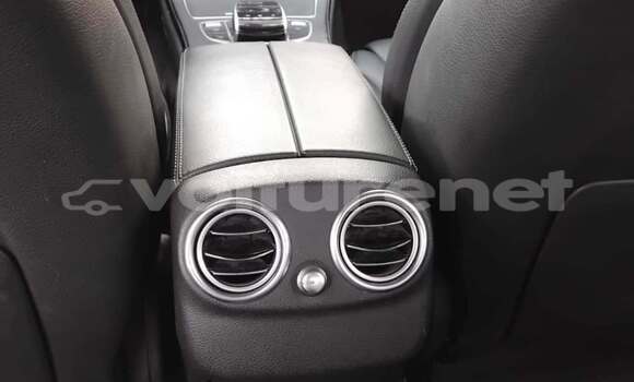 Buy Used Mercedes-Benz Classe c Black Car in ar-Ribat in Rabat-Sale-Zammour-Zaer Buy Used Mercedes-Benz Classe c Black Car in ar-Ribat in Rabat-Sale-Zammour-Zaer