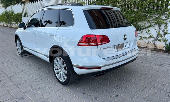 Buy Used Volkswagen Touareg White Car in ar-Ribat in Rabat-Sale-Zammour-Zaer Buy Used Volkswagen Touareg White Car in ar-Ribat in Rabat-Sale-Zammour-Zaer