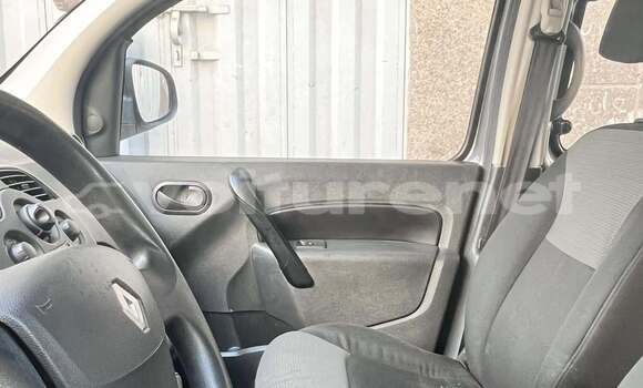 Buy Used Renault Kangoo Other Car in ar-Ribat in Rabat-Sale-Zammour-Zaer Buy Used Renault Kangoo Other Car in ar-Ribat in Rabat-Sale-Zammour-Zaer