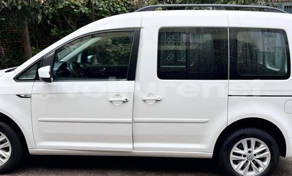 Buy Used Volkswagen Caddy White Car in ar-Ribat in Rabat-Sale-Zammour-Zaer Buy Used Volkswagen Caddy White Car in ar-Ribat in Rabat-Sale-Zammour-Zaer