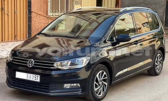 اشتري مستعمل Volkswagen Touran Other سيارة في Ahfir في Oriental