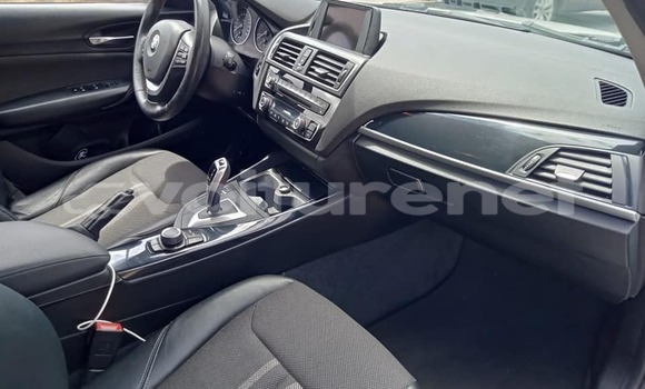 اشتري مستعمل BMW 3–Series White سيارة في ar-Ribat في Rabat-Sale-Zammour-Zaer اشتري مستعمل BMW 3–Series White سيارة في ar-Ribat في Rabat-Sale-Zammour-Zaer