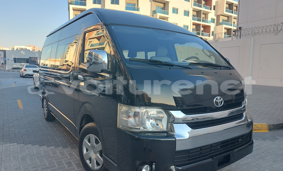 اشتري مستعمل Toyota Hiace Black سيارة في ar-Ribat في Rabat-Sale-Zammour-Zaer