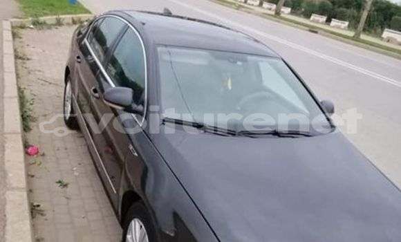 اشتري مستعمل Volkswagen Passat Black سيارة في ad-Dar-al-Bayda في Casablanca