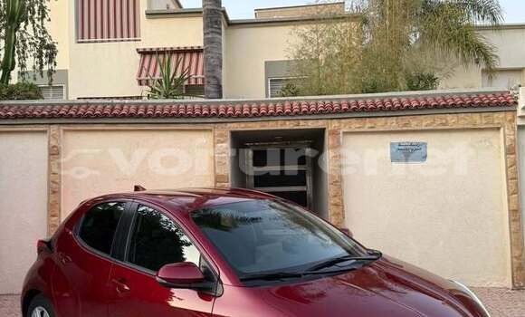 Acheter Occasion Voiture Toyota Yaris Red à ar-Ribat, Rabat-Sale-Zammour-Zaer