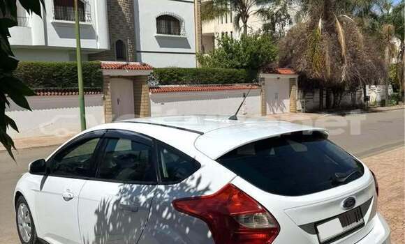 Acheter Occasion Voiture Ford Fusion Blanc à ar-Ribat, Rabat-Sale-Zammour-Zaer Acheter Occasion Voiture Ford Fusion Blanc à ar-Ribat, Rabat-Sale-Zammour-Zaer