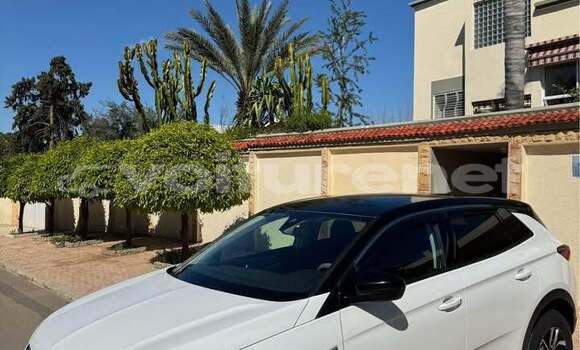 Acheter Occasion Voiture Opel Grandland X Blanc à ar-Ribat, Rabat-Sale-Zammour-Zaer Acheter Occasion Voiture Opel Grandland X Blanc à ar-Ribat, Rabat-Sale-Zammour-Zaer