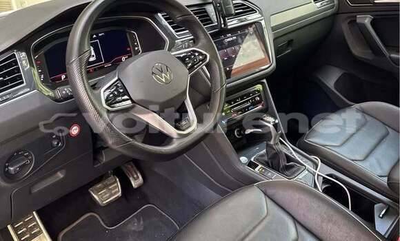 اشتري مستعمل Volkswagen Tiguan White سيارة في ar-Ribat في Rabat-Sale-Zammour-Zaer اشتري مستعمل Volkswagen Tiguan White سيارة في ar-Ribat في Rabat-Sale-Zammour-Zaer
