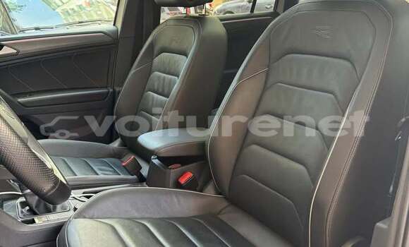 اشتري مستعمل Volkswagen Tiguan White سيارة في ar-Ribat في Rabat-Sale-Zammour-Zaer اشتري مستعمل Volkswagen Tiguan White سيارة في ar-Ribat في Rabat-Sale-Zammour-Zaer