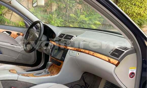 Buy Used Mercedes-Benz E-klasse Black Car in ar-Ribat in Rabat-Sale-Zammour-Zaer Buy Used Mercedes-Benz E-klasse Black Car in ar-Ribat in Rabat-Sale-Zammour-Zaer